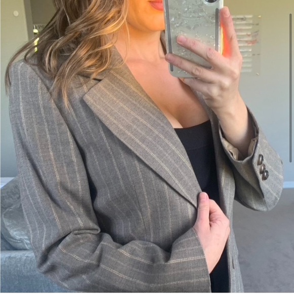 Vintage 90s Escada Wool Pinstriped Gray Tailored
Blazer 36 Small - Picture 4 of 7